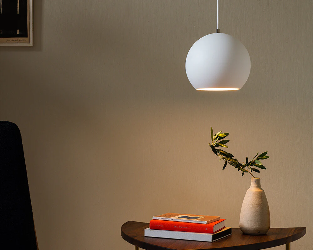 Truckloads Of WeWork Brand New Furniture And Lighting Fixtures Liquidation - From Closed Locations - Over 1,500 Pallets Available - Located In New York - No Minimum - Contact Us For An Inventory List And Prices - Image 5